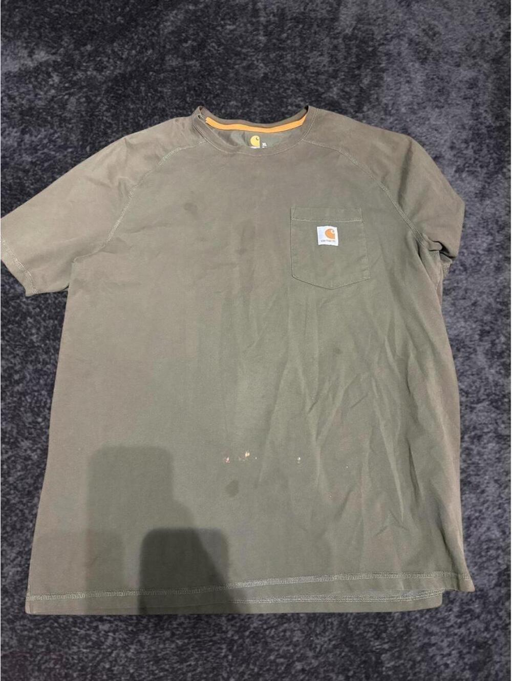 Olive Carhartt shirt 🫒👕